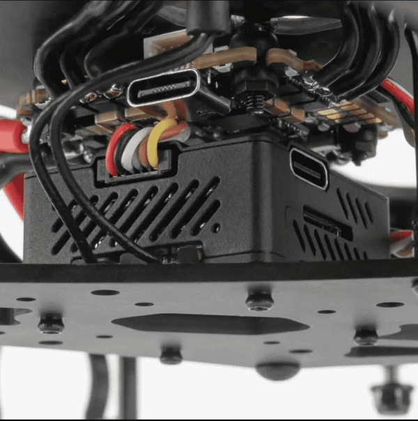 Lumenier LUX HD AIO - G4 FC + 35A AM32 3-6S ESC - Image 3