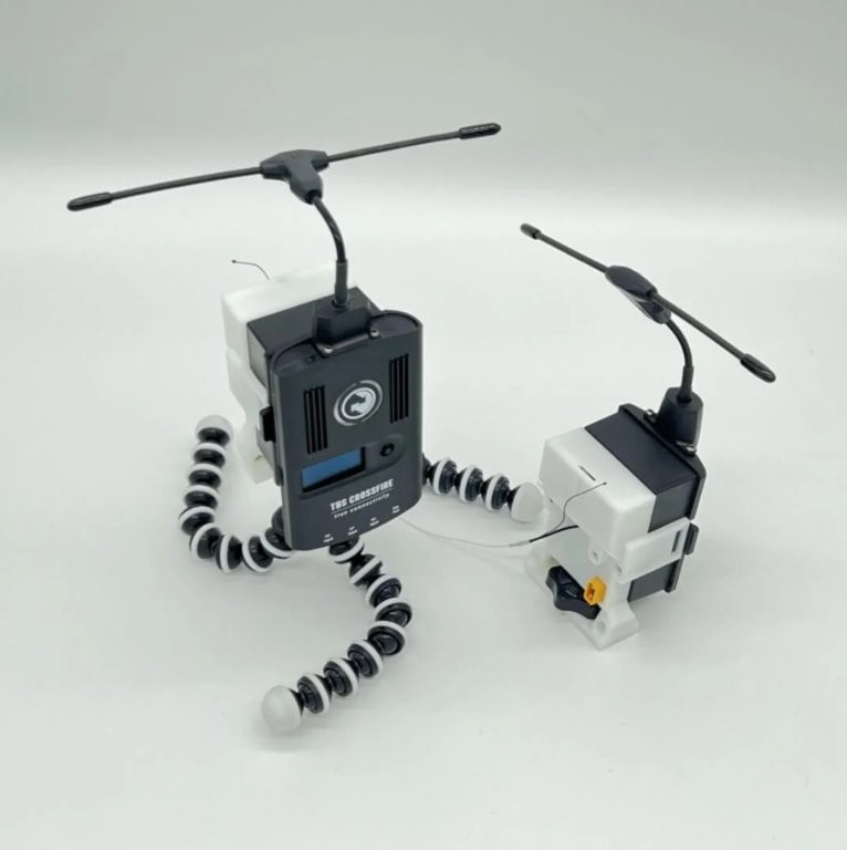 CROSSIFRE \ELRS Repeater